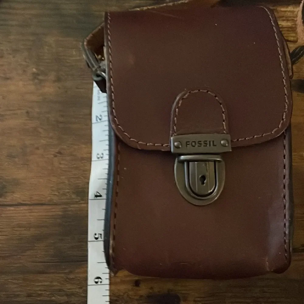 Vintage Fossil Leather Crossbody camera bag
